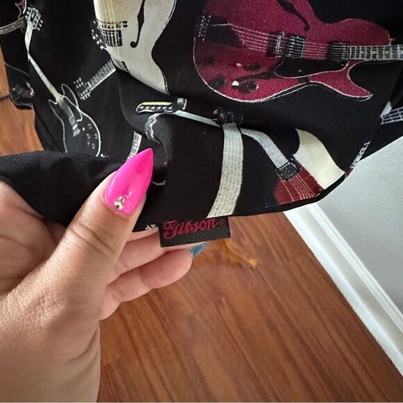 Gibson tour wear electric guitars by dragonfly Hawaiian casual button down Sz XL - Picture 6 of 6